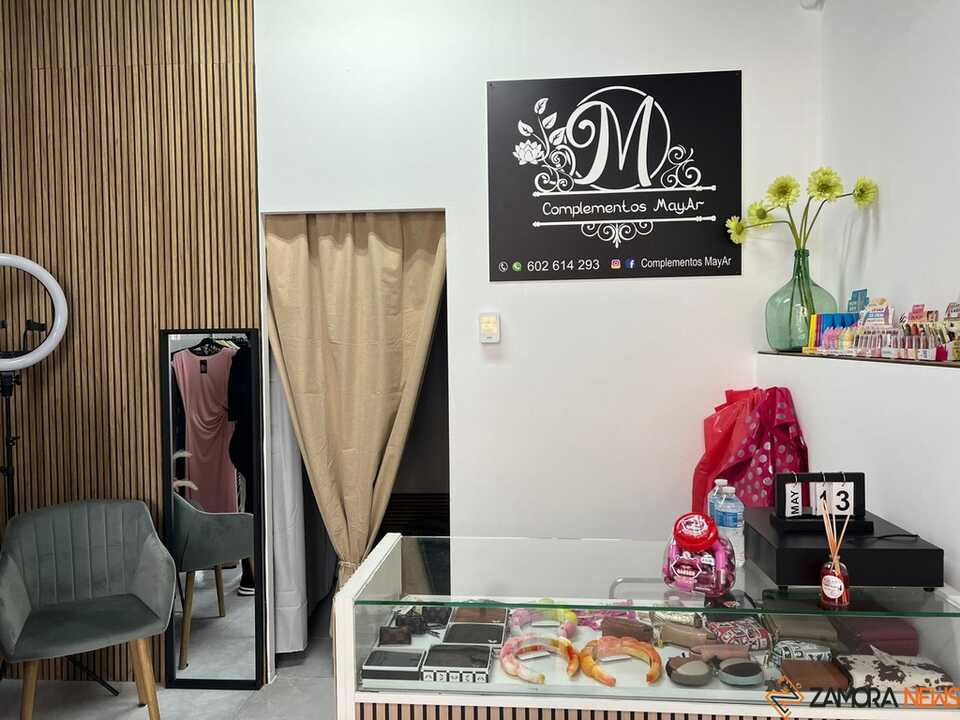 Nueva tienda en San José Obrero - Complementos MayAr_3