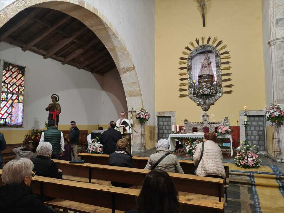 MIsa en la ermita de San Isidro