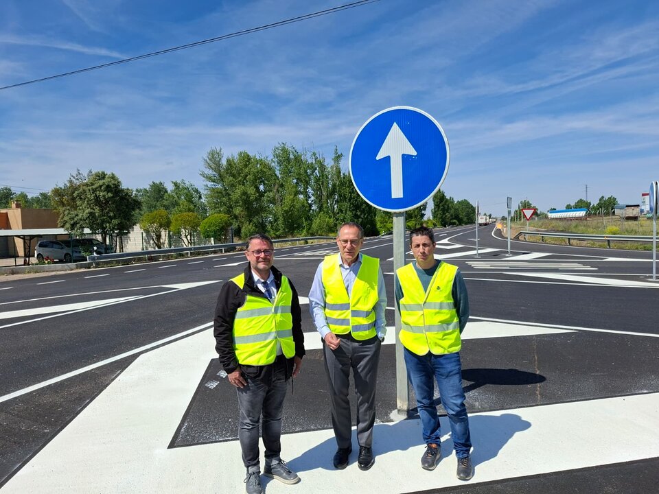 El subdelegado del Gobierno visita las obras en Fresno de la Ribera