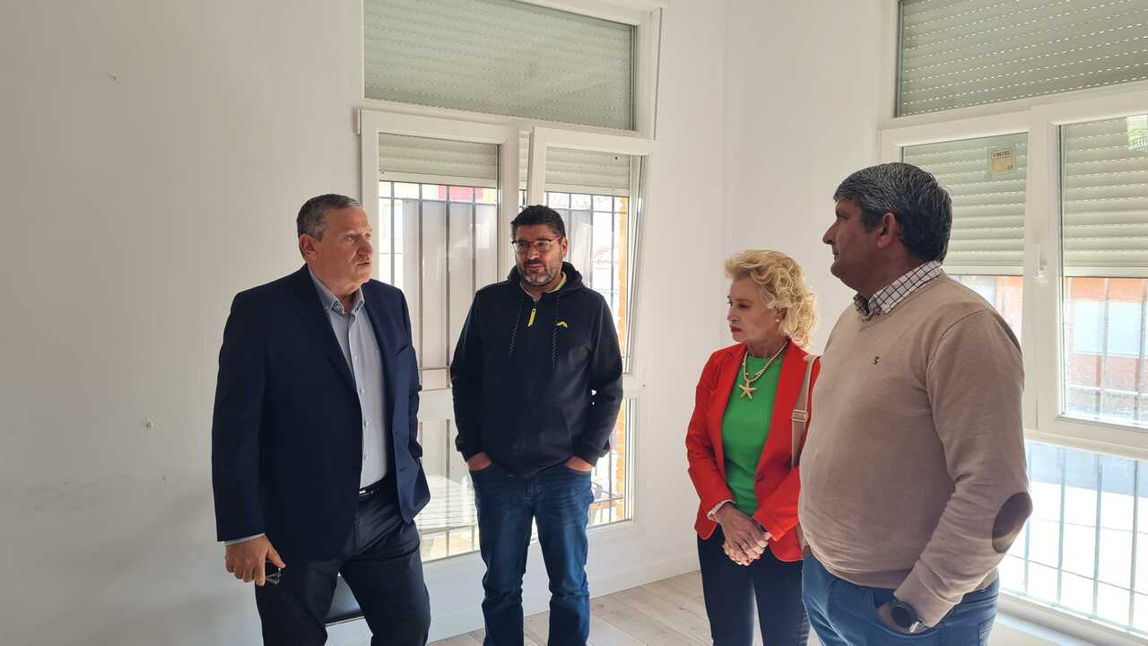 El presidente de la Diputación de Zamora en Santovenia del Esla