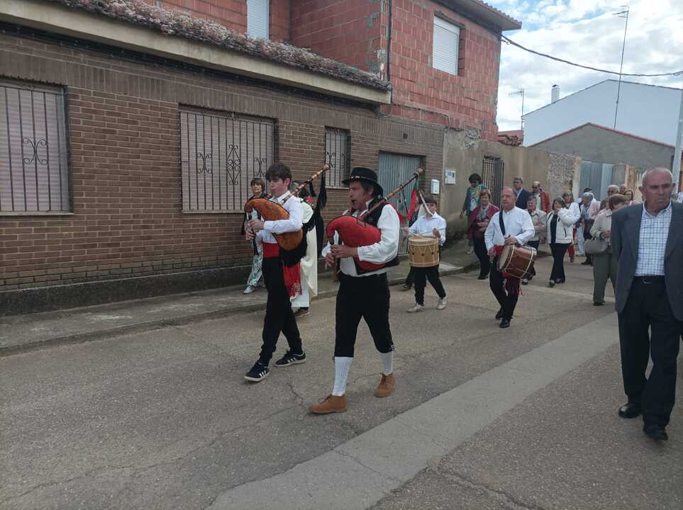 Quiruelas de Vidriales celebra la Novena  (1)