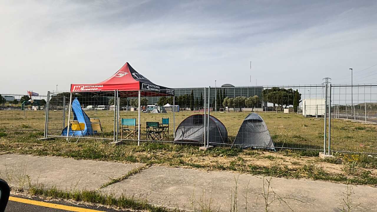 acampada concentración zamora