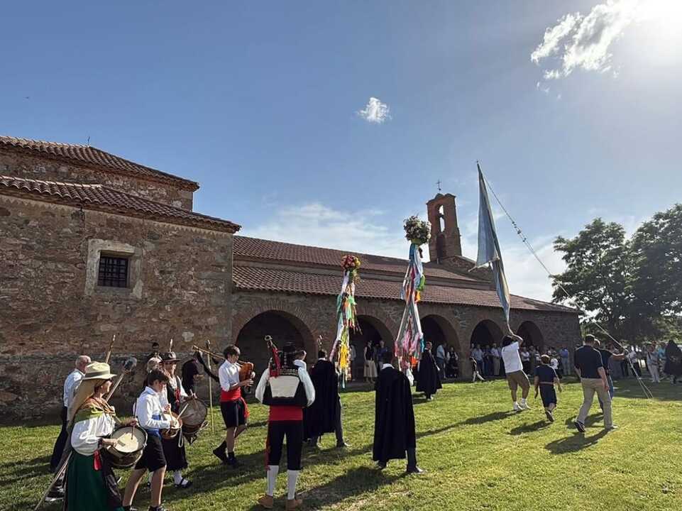 Abraveses de Tera, novena  (2)