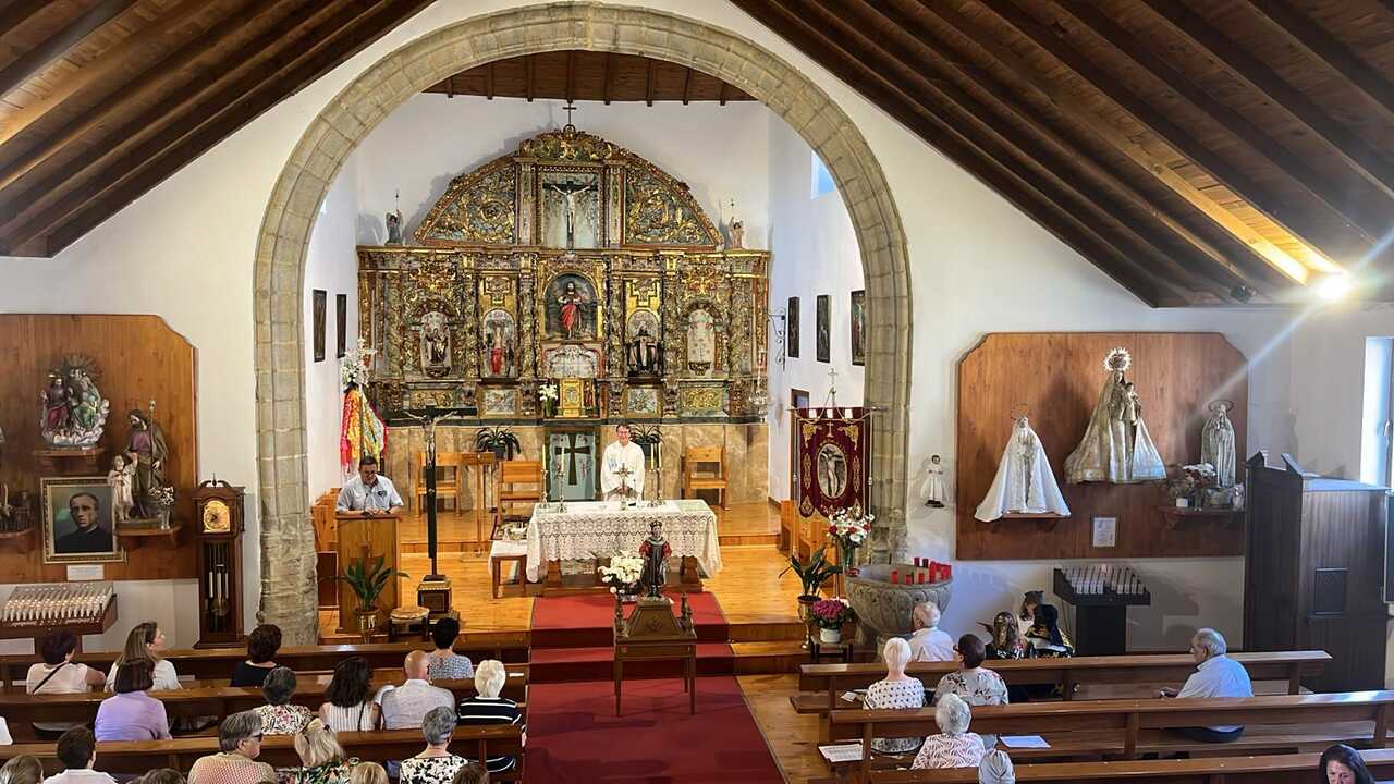 Santibáñez de Tera celebra la novena (4)