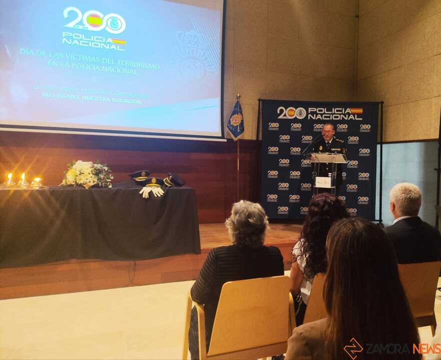  Homenaje en Zamora a las víctimas del terrorismo de la Policía Nacional_3