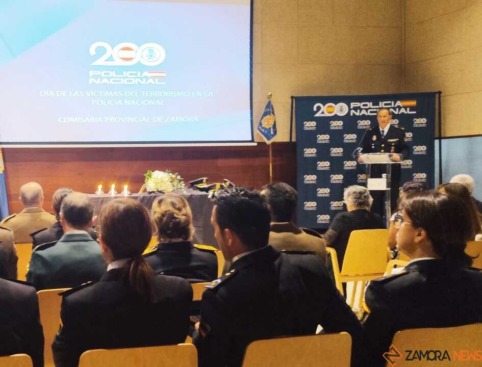  Homenaje en Zamora a las víctimas del terrorismo de la Policía Nacional_4