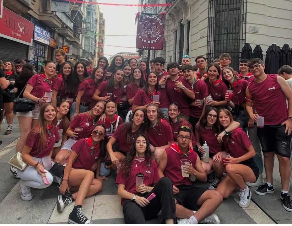 A la tercera va la bebida