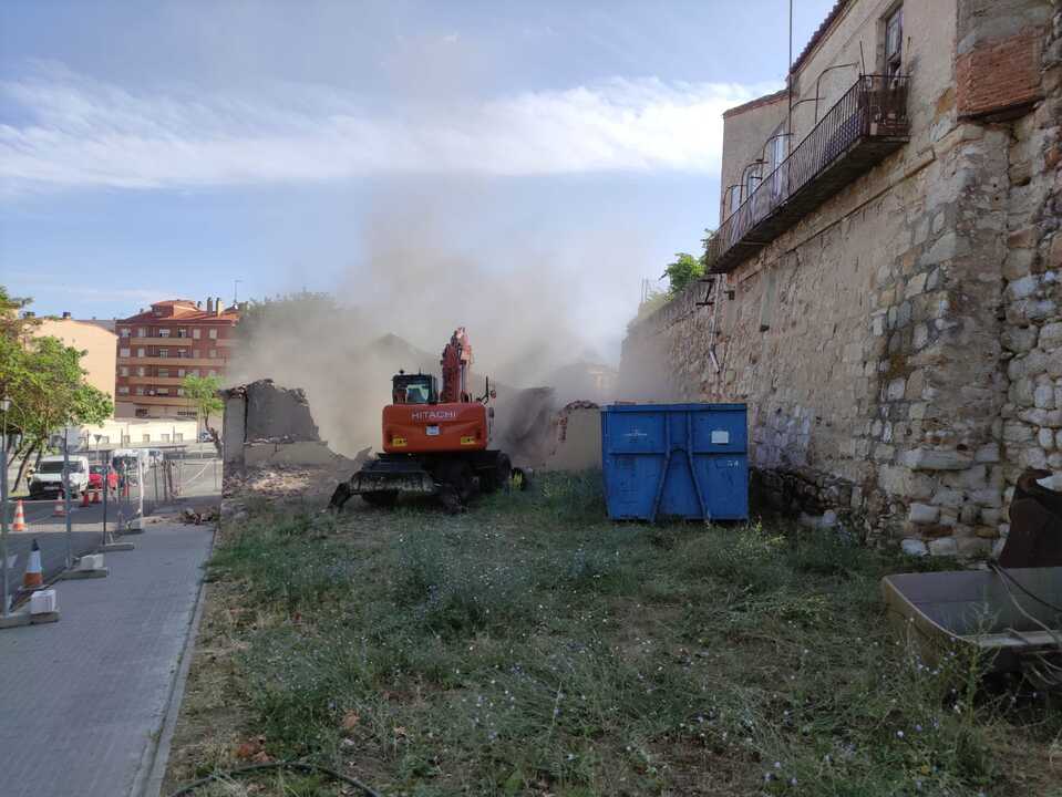 Derribo en la Bajada de San Martín