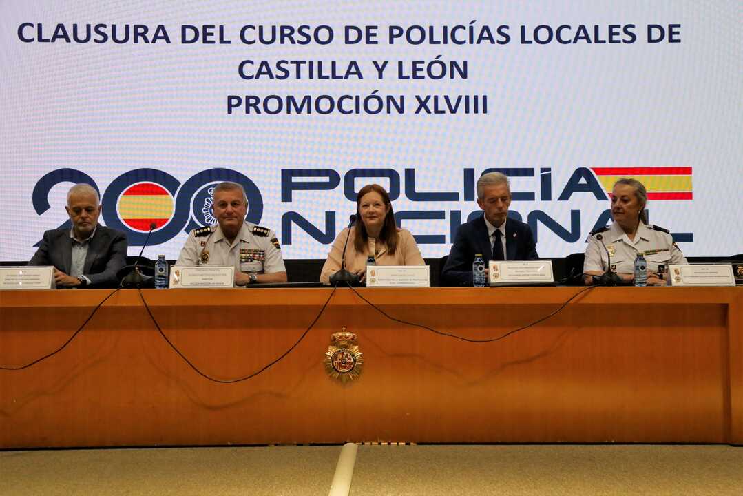 Clausura del Curso de Formación Básica para policías locales