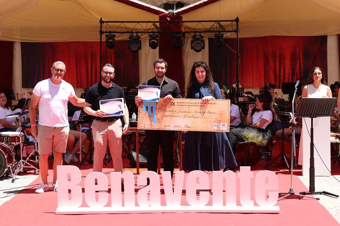 TERCER PREMIO  X Certamen Internacional de Bandas de Música
