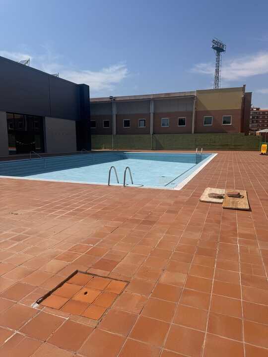 Cierre piscina mediana La Sindical  (2)