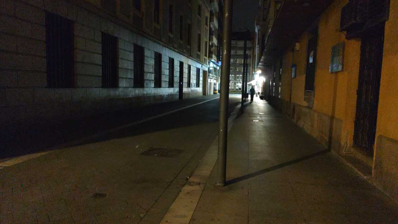 calle Benavente a oscurasç